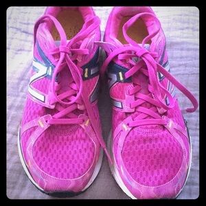 New Balance Vazee Prizm running shoes BLACK FRIDAY $10